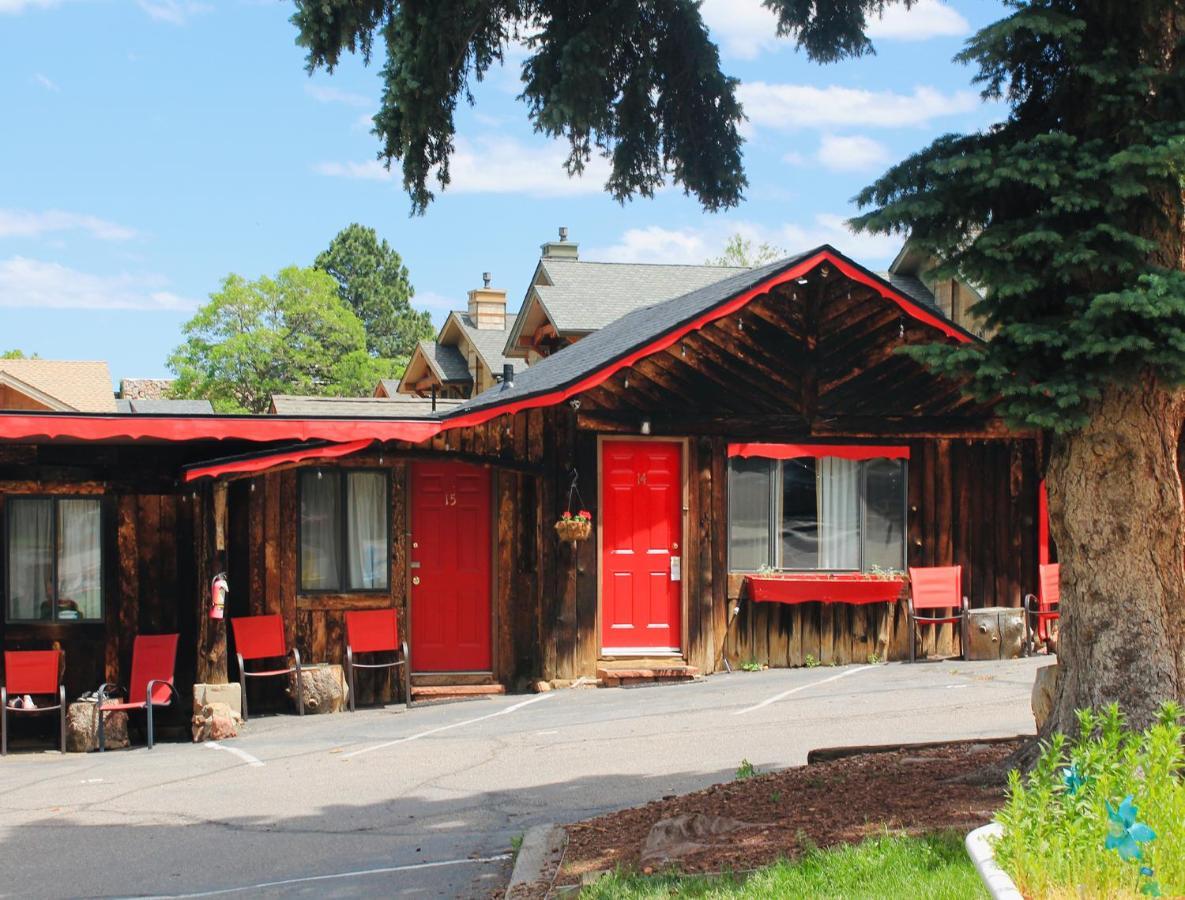 באולדר Foot Of The Mountain Motel מראה חיצוני תמונה